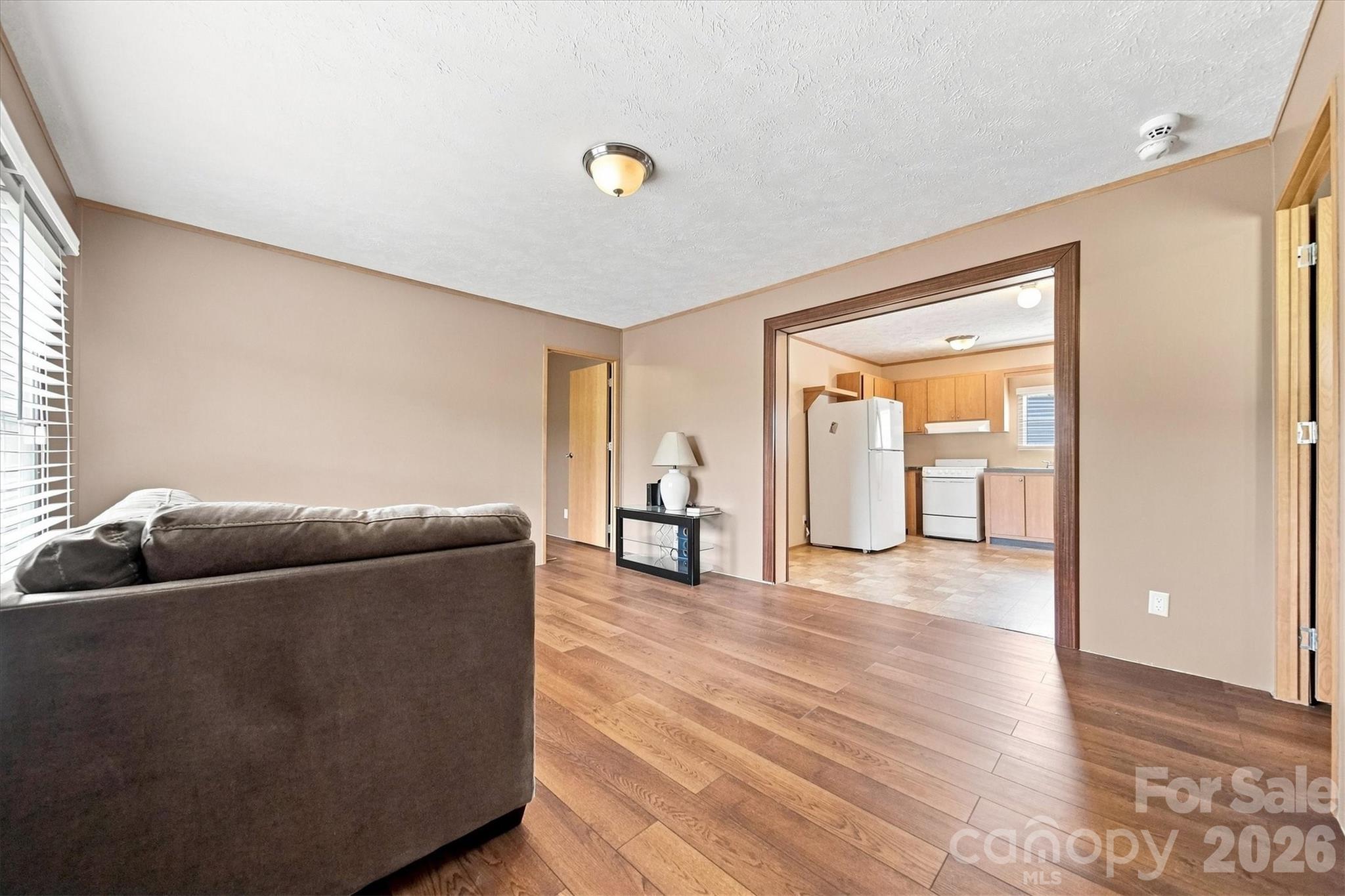 8660 Hollywood Drive — Connelly Springs