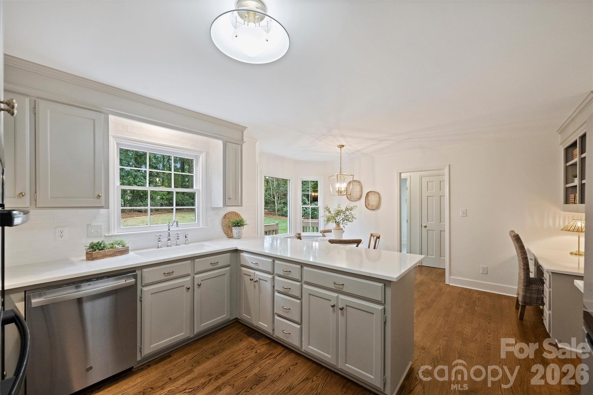9809 Providence Forest Lane — Charlotte