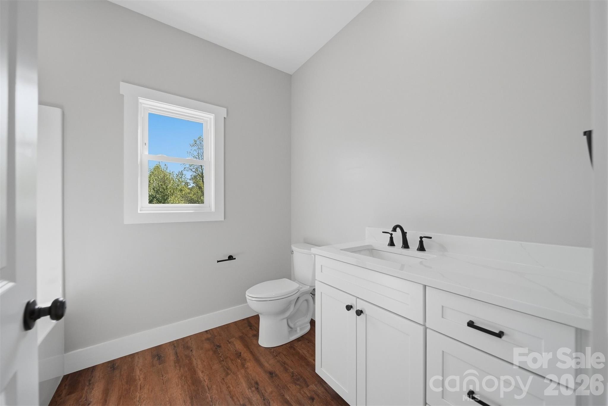 426 Huntington Woods Street SE — Lenoir