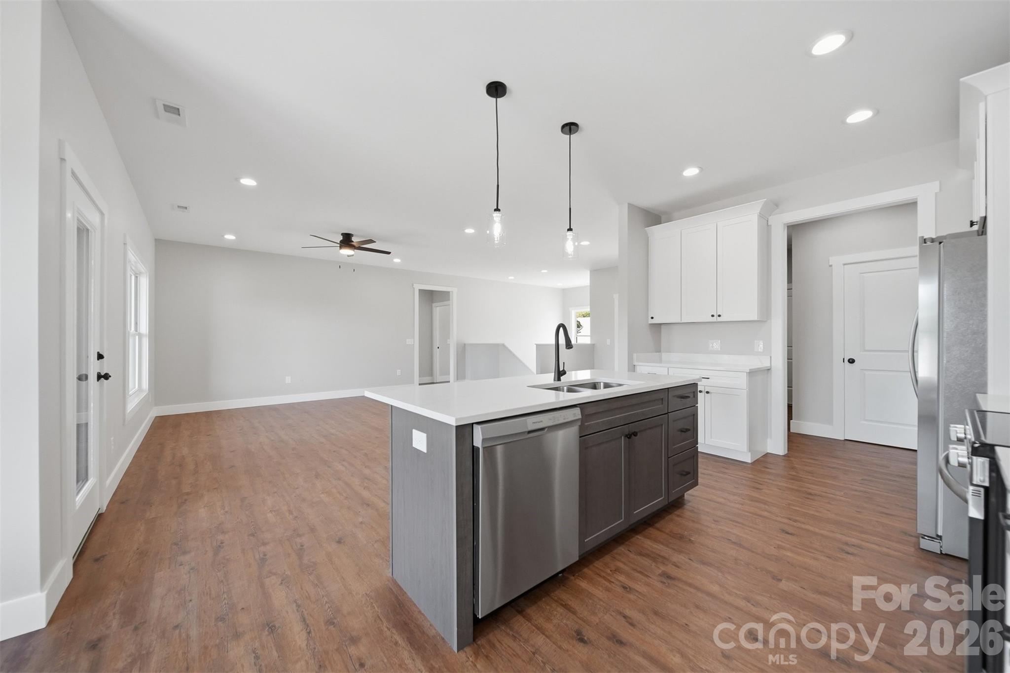 426 Huntington Woods Street SE — Lenoir