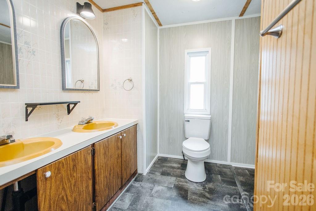 3099 Harmony Grove Road — Nebo