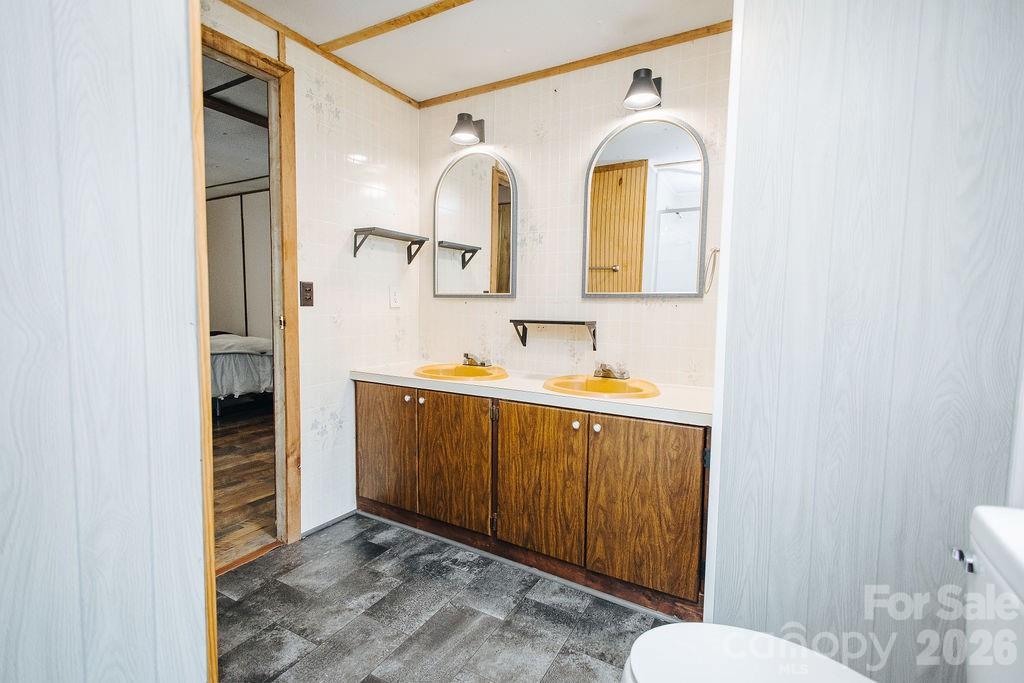 3099 Harmony Grove Road — Nebo