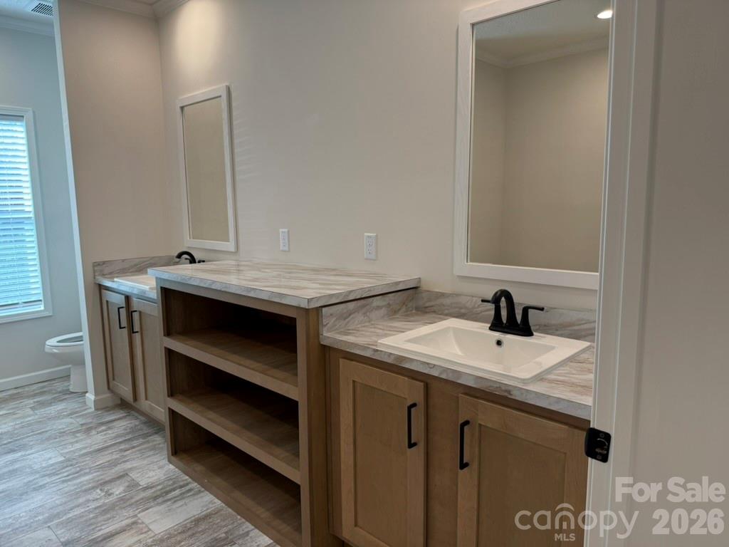 570 Drumstand Road — Stony Point