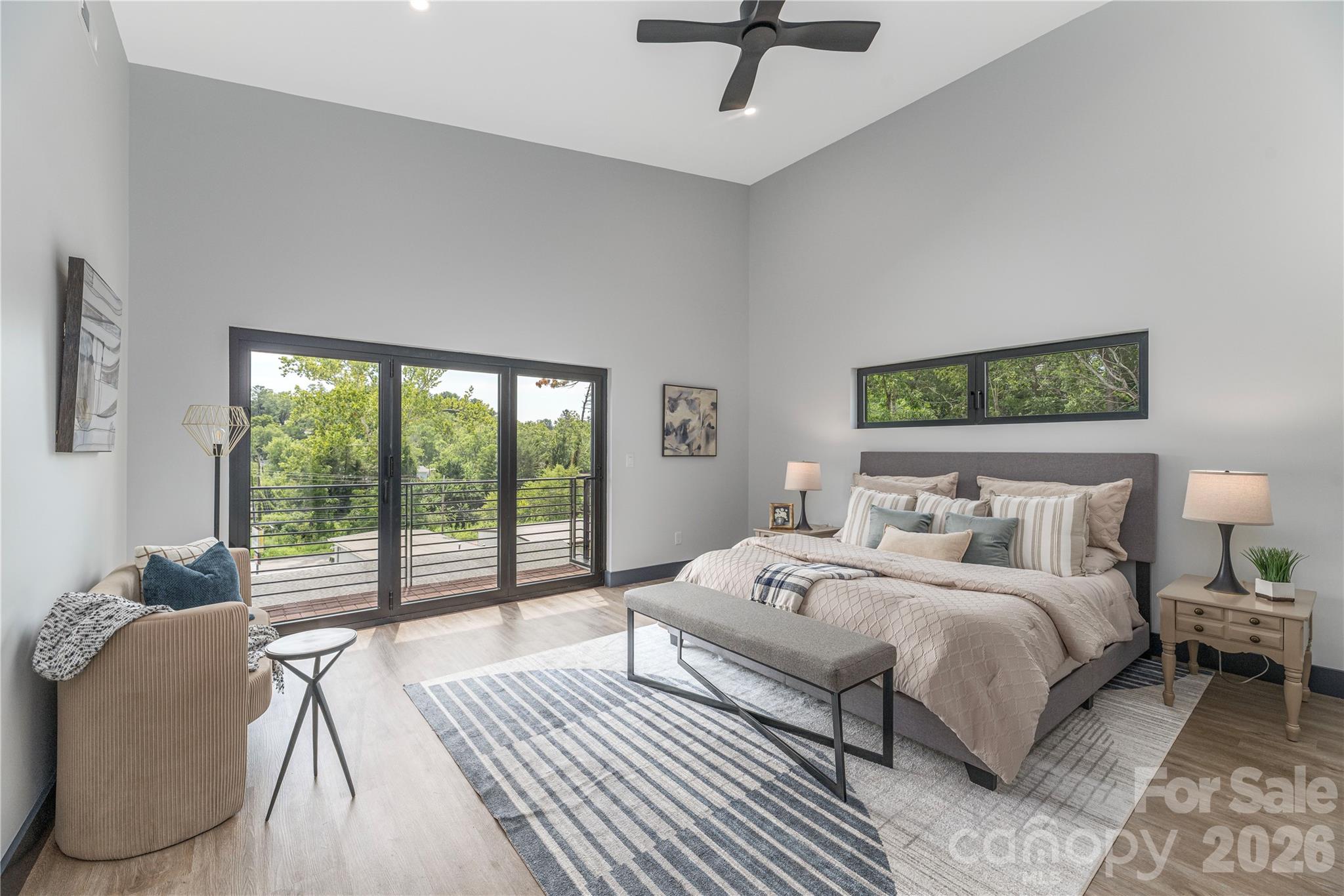 19 Woodbine Road — Asheville