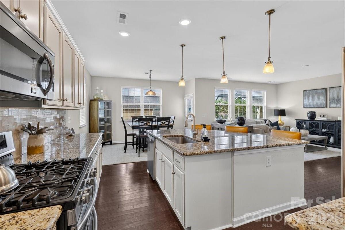 1052 Delridge Street #985 — Waxhaw
