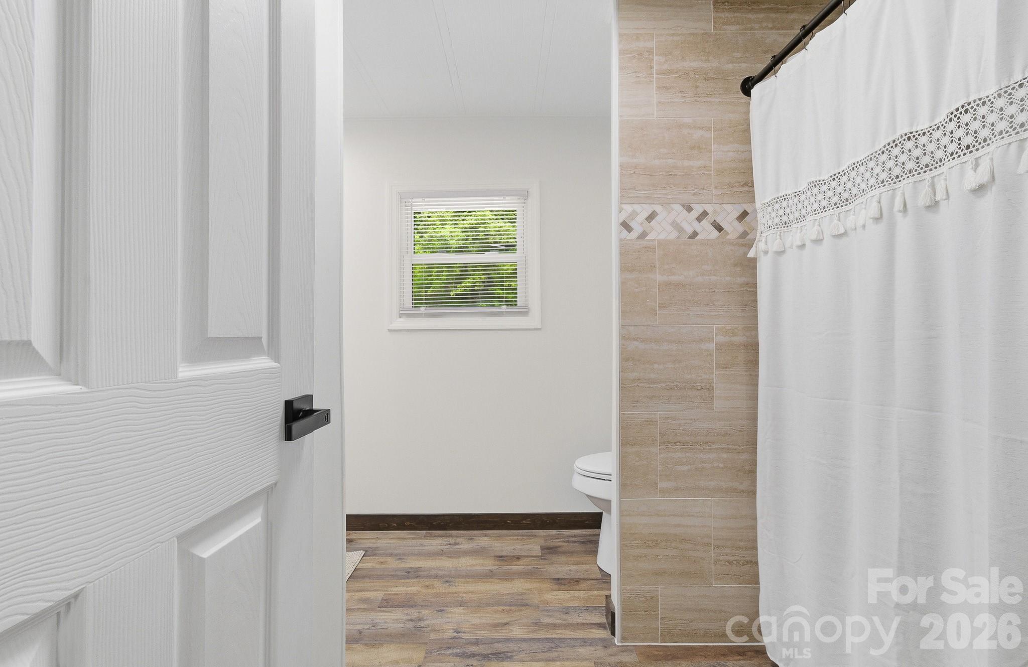 520 Maranatha Way — Waynesville