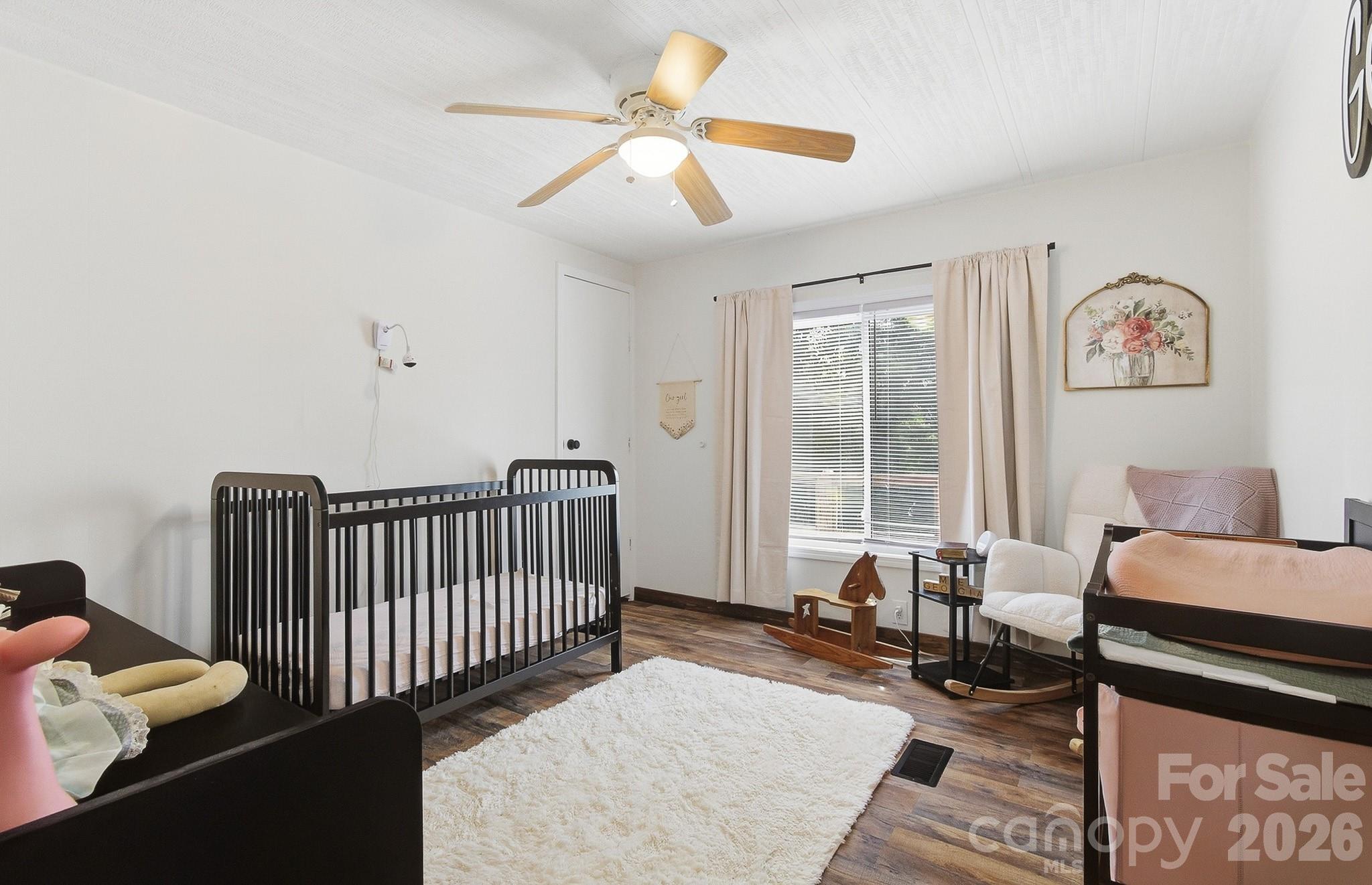 520 Maranatha Way — Waynesville