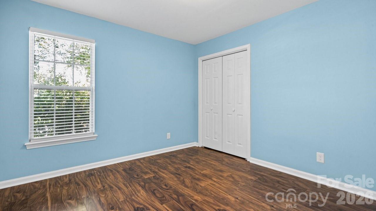 11320 Hunters Landing Drive — Charlotte
