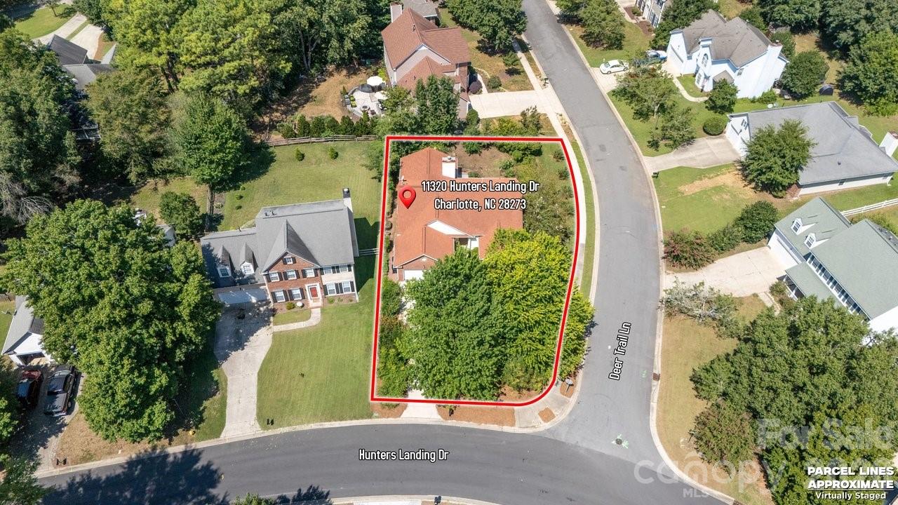 11320 Hunters Landing Drive — Charlotte