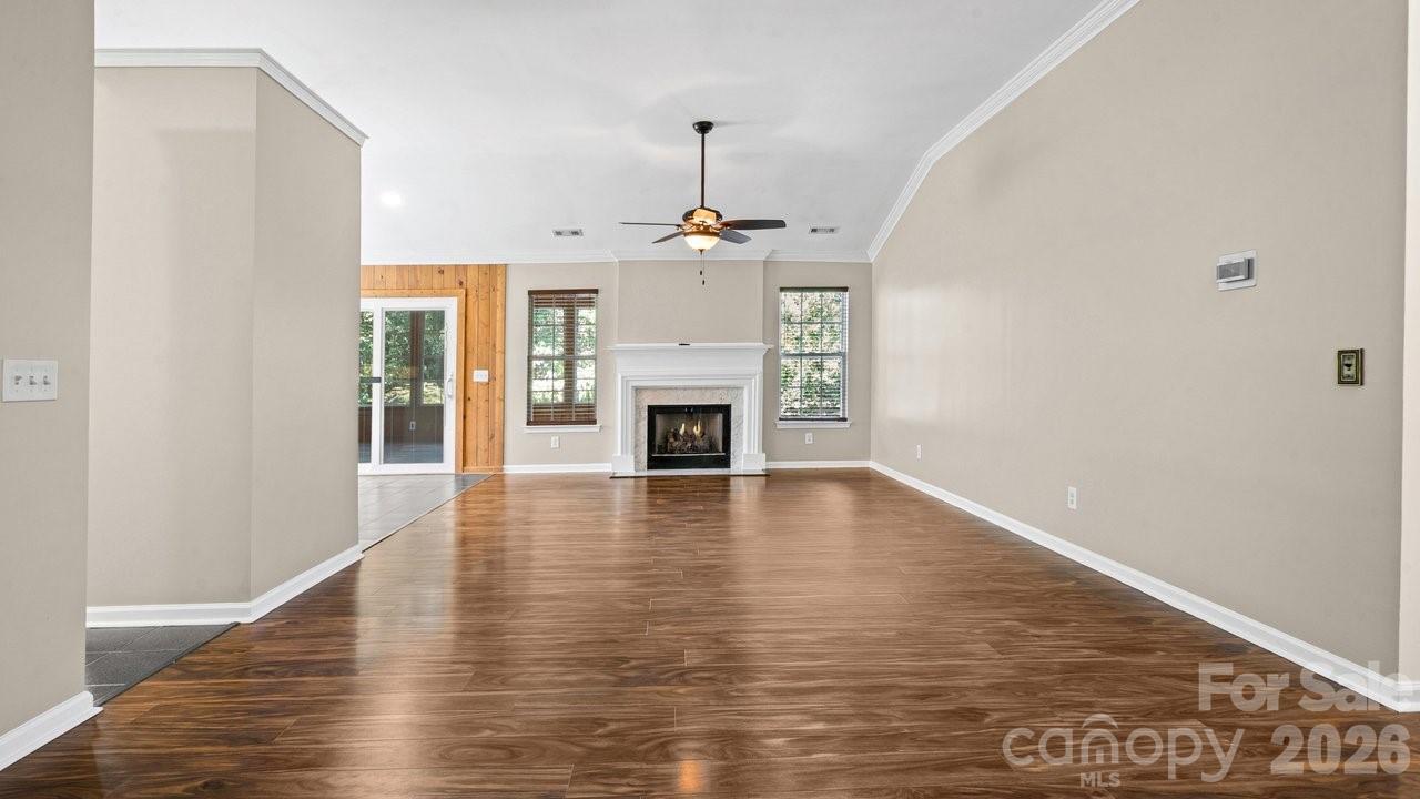 11320 Hunters Landing Drive — Charlotte