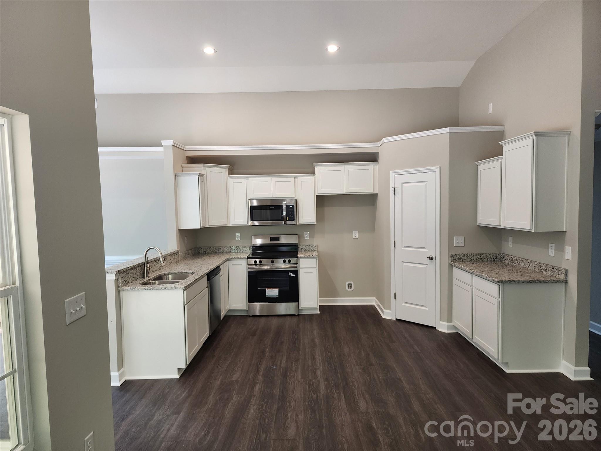 5900 Flamingo Drive #4 — Conover