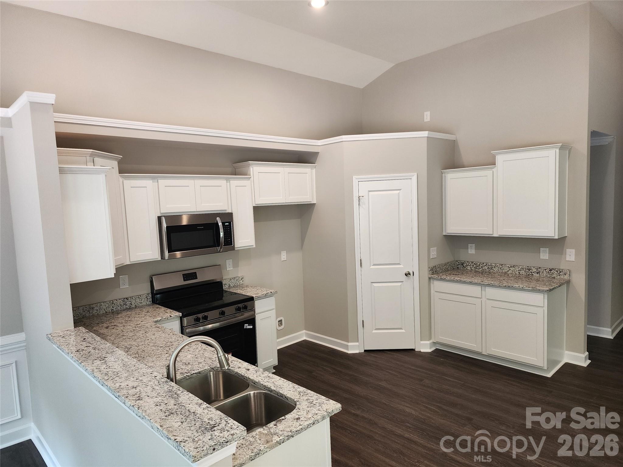 5900 Flamingo Drive #4 — Conover