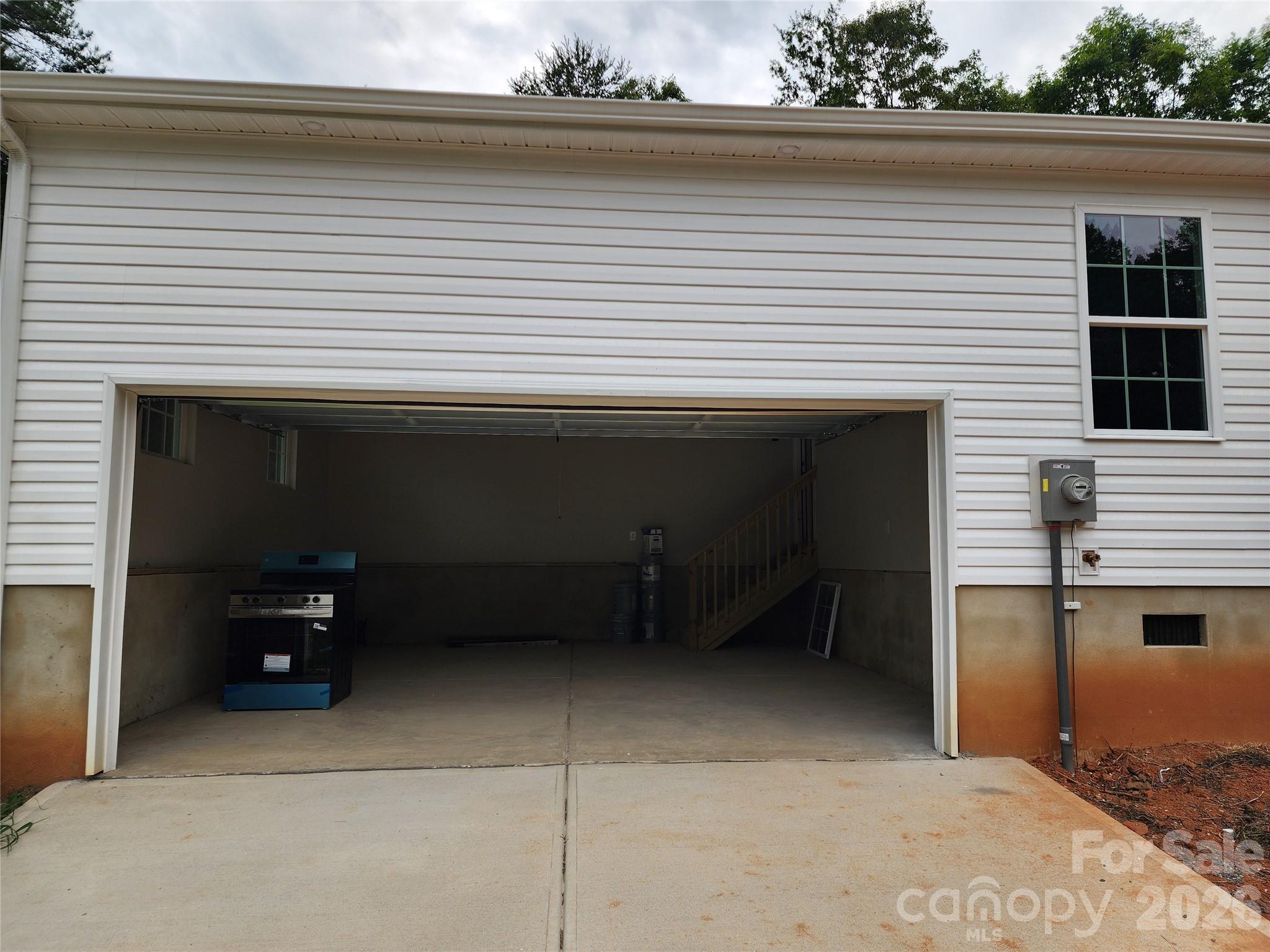 5900 Flamingo Drive #4 — Conover
