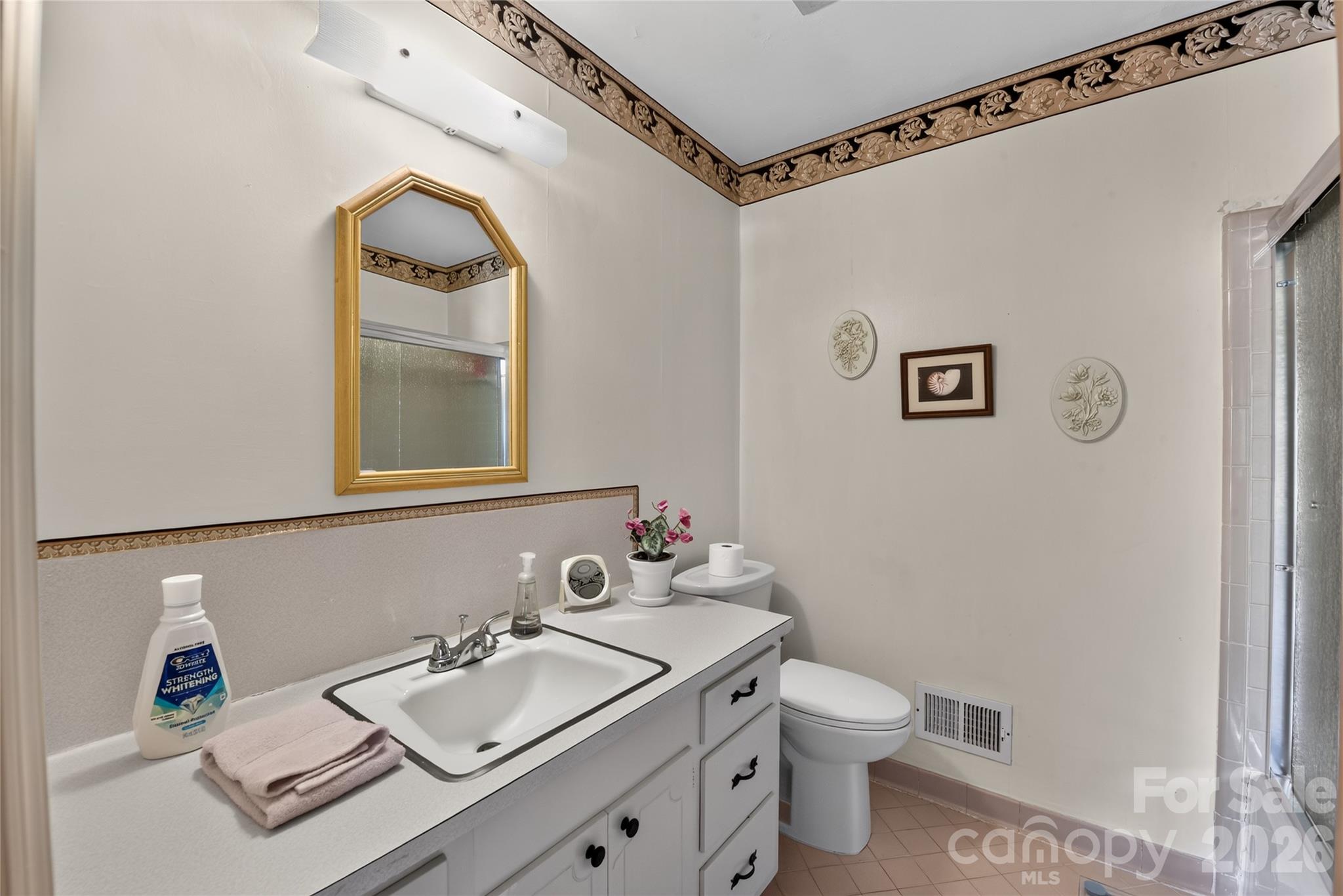 1311 Cambridge Street — Gastonia