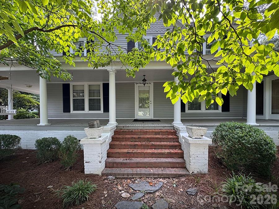 842 N Aspen Street — Lincolnton