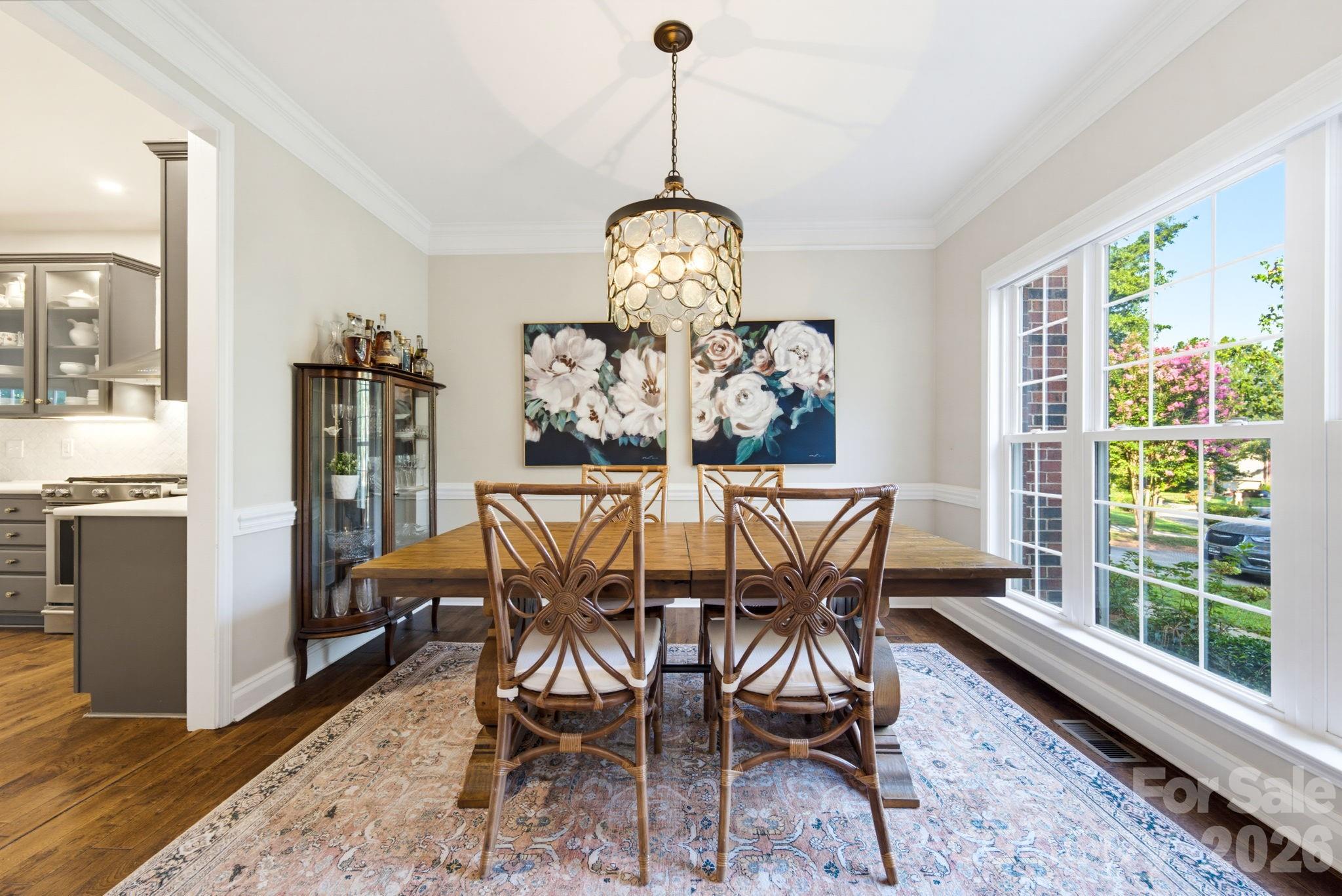 4220 Belle Meade Circle — Belmont
