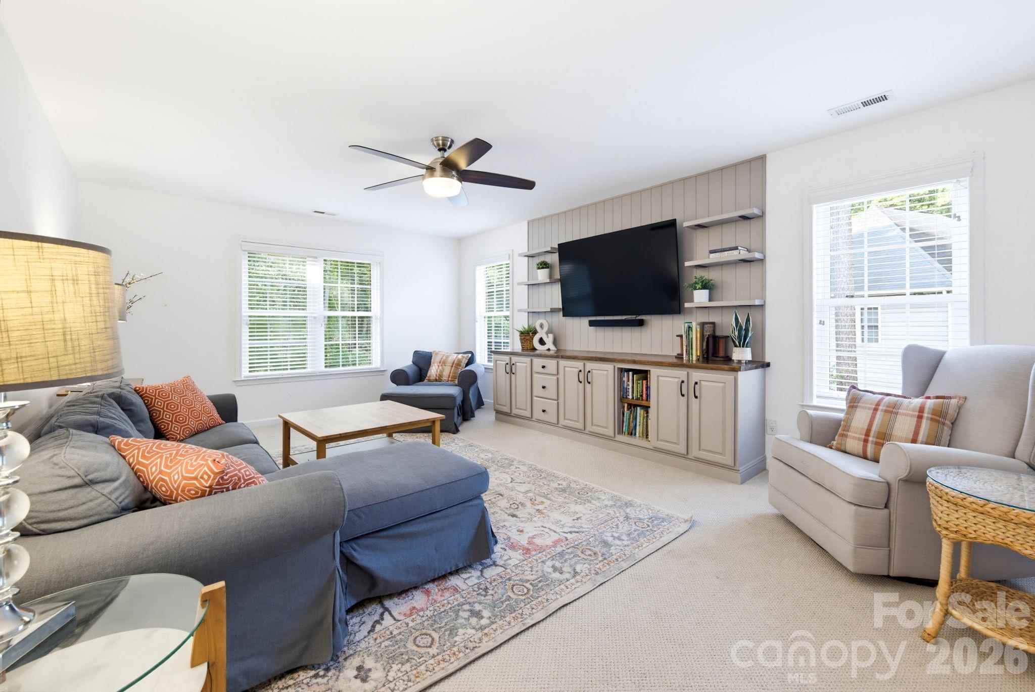 4220 Belle Meade Circle — Belmont