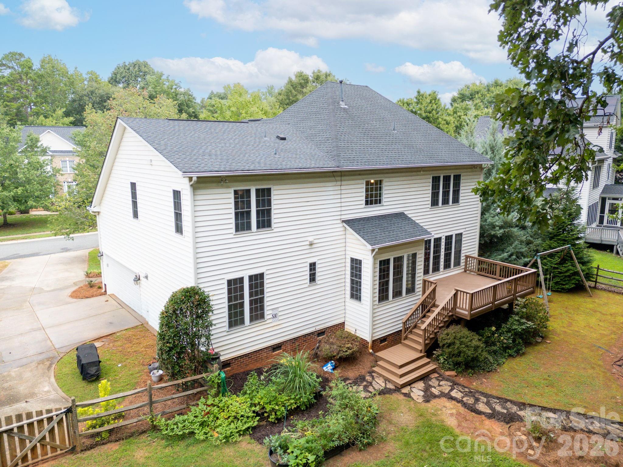 4220 Belle Meade Circle — Belmont