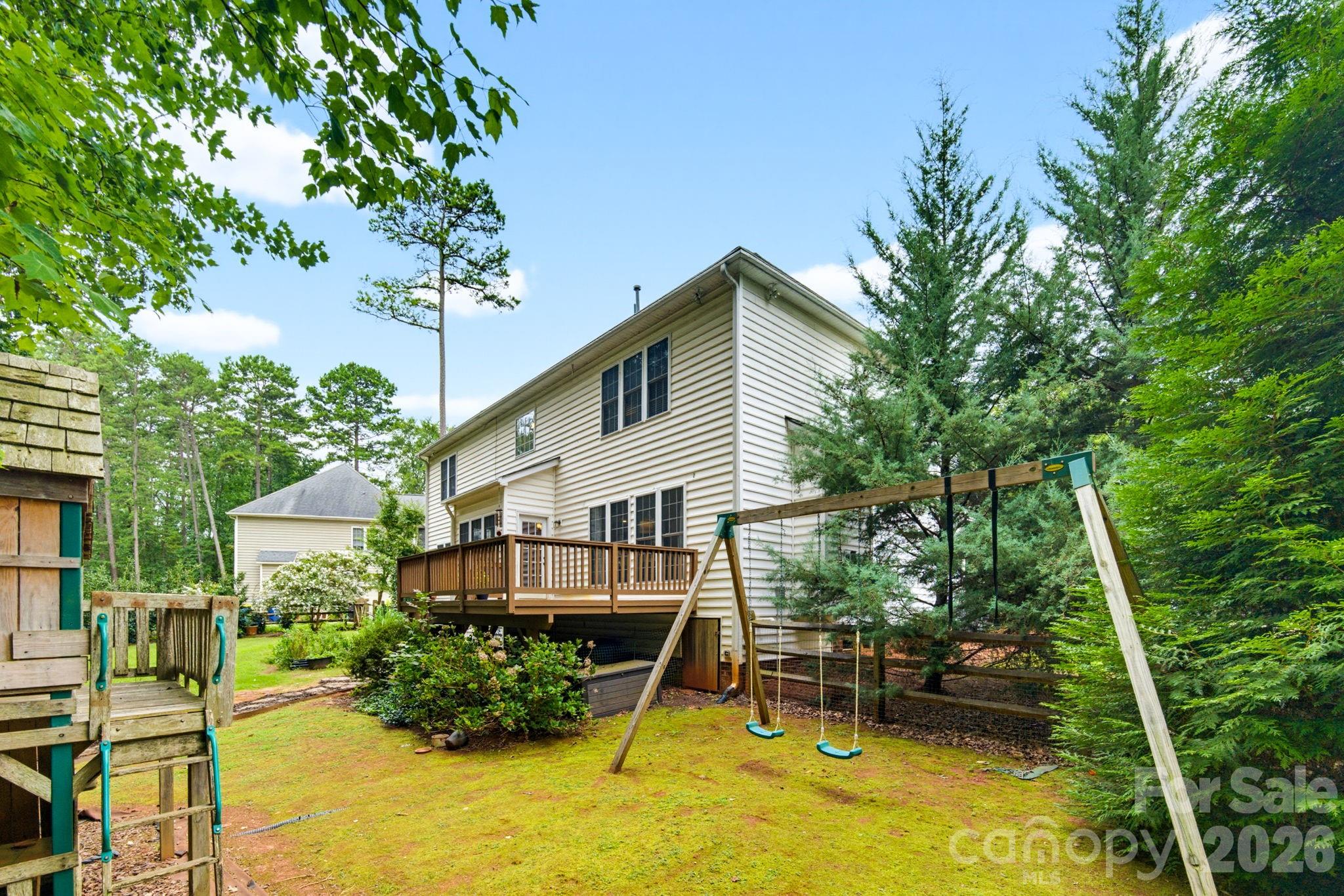 4220 Belle Meade Circle — Belmont