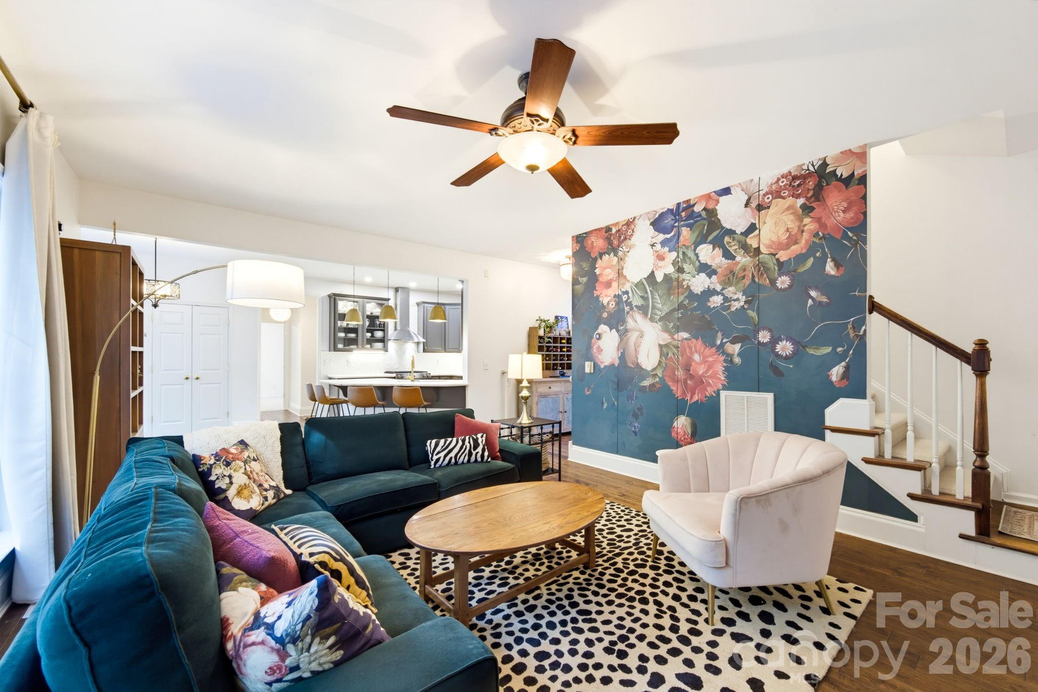 4220 Belle Meade Circle — Belmont