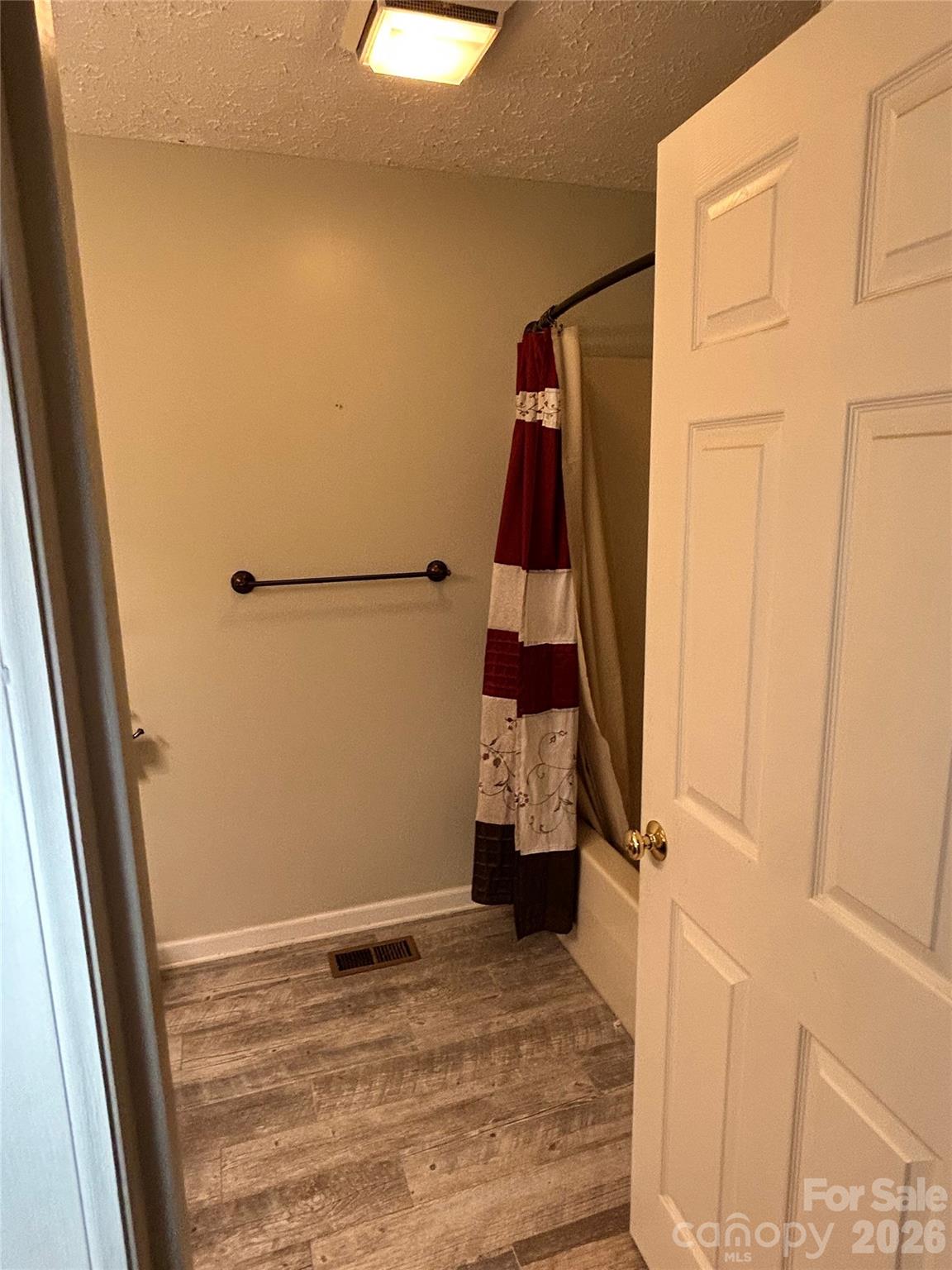 2758 McNeelly Drive — Valdese
