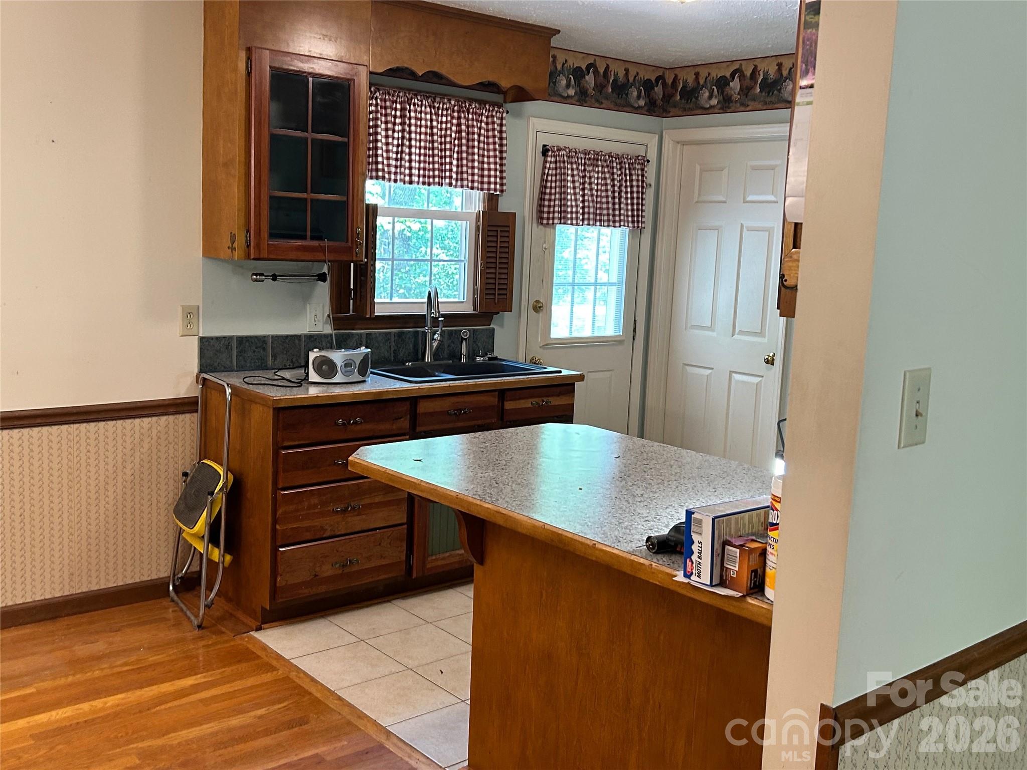 2758 McNeelly Drive — Valdese