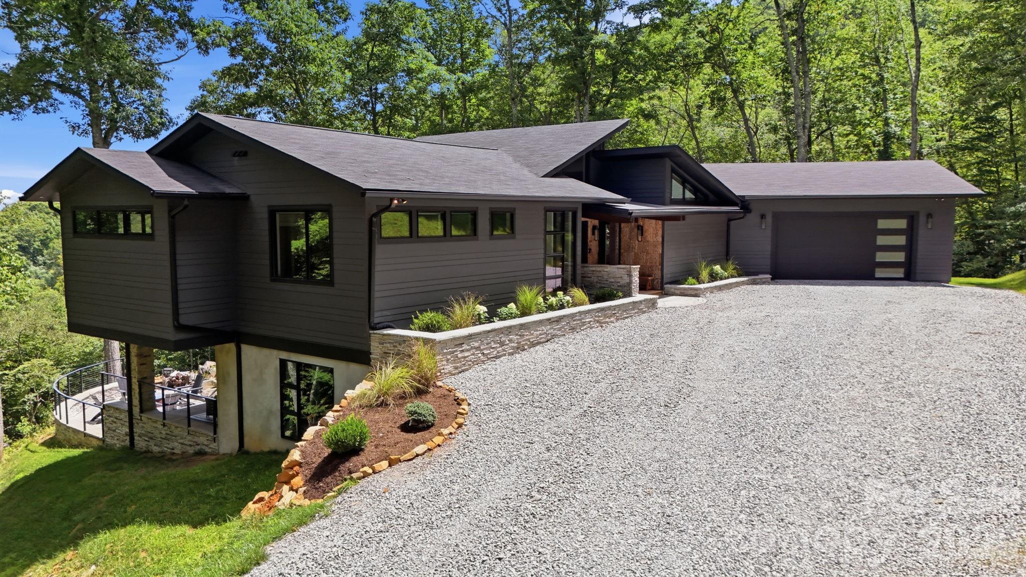 165 Rock Water Extension W — Boone