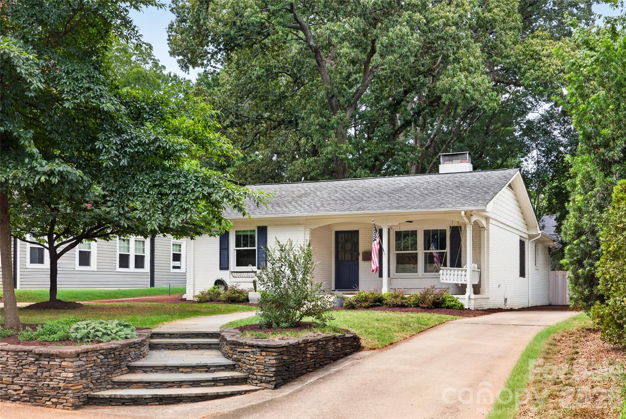 1911 Club Road — Charlotte