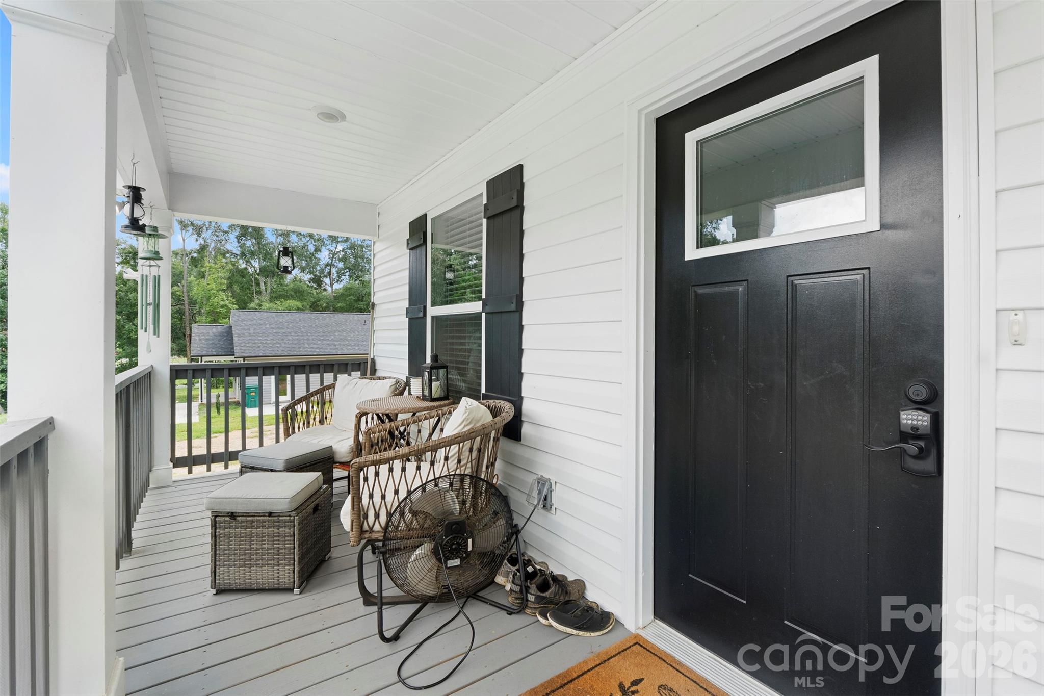 542 Oak Road — Norwood