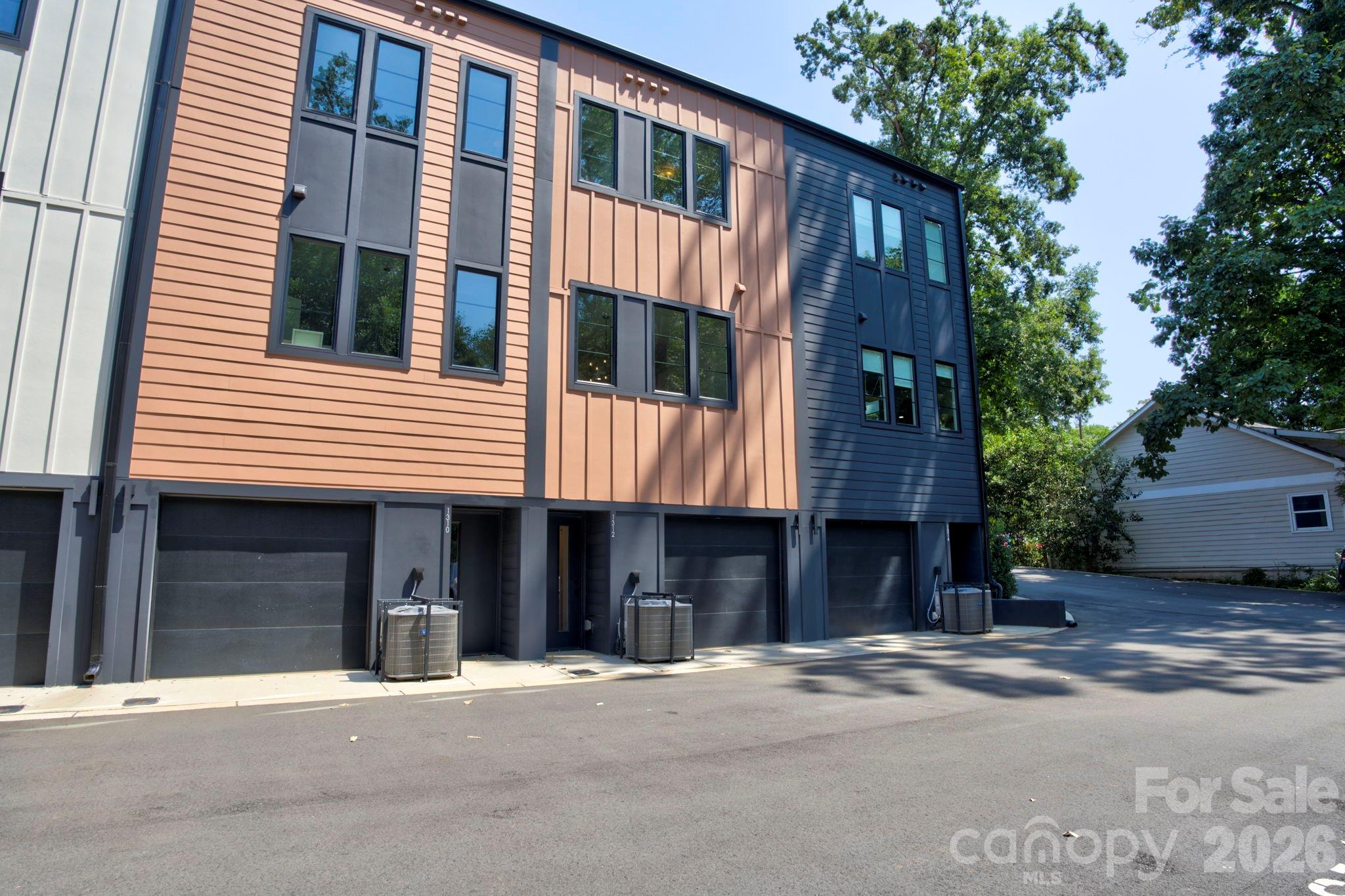 1312 Carolyn Drive — Charlotte