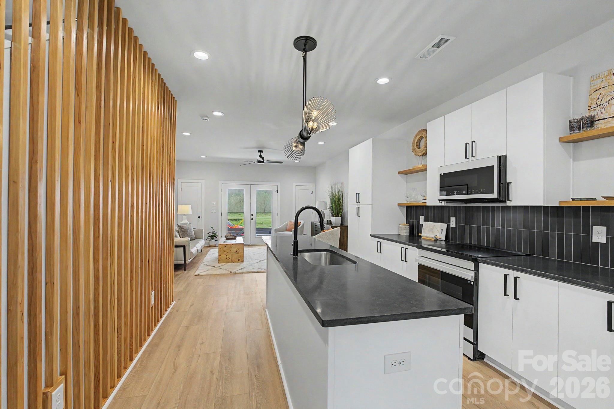 1312 Carolyn Drive — Charlotte