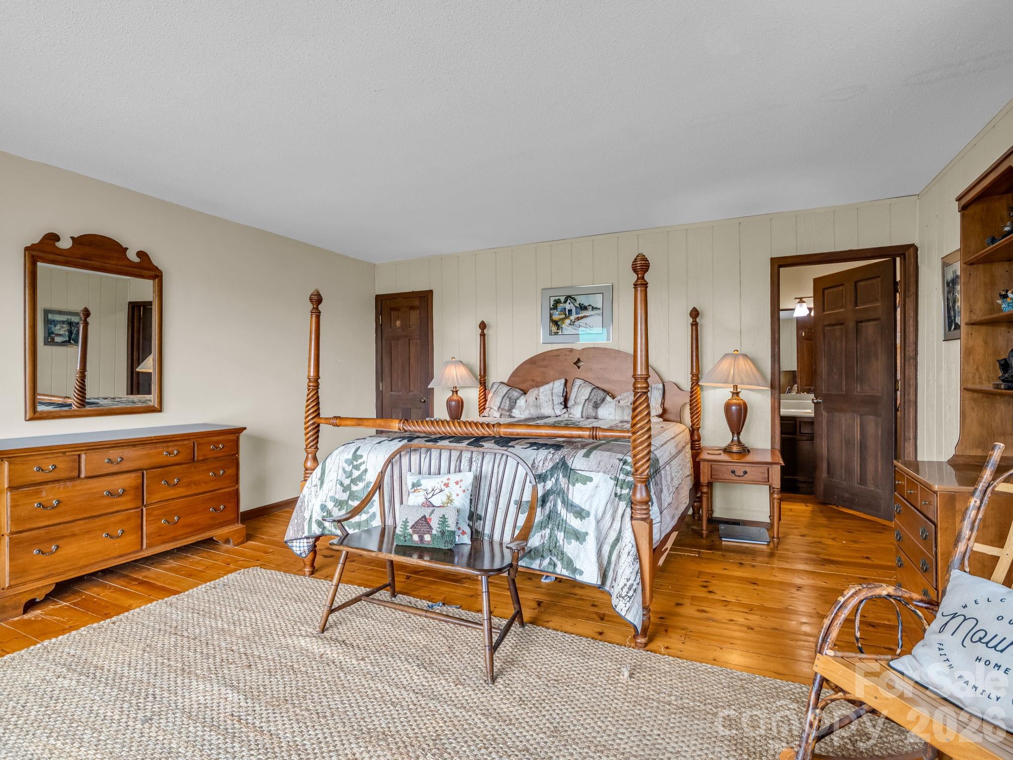 179 Sarvis Lane — Mars Hill