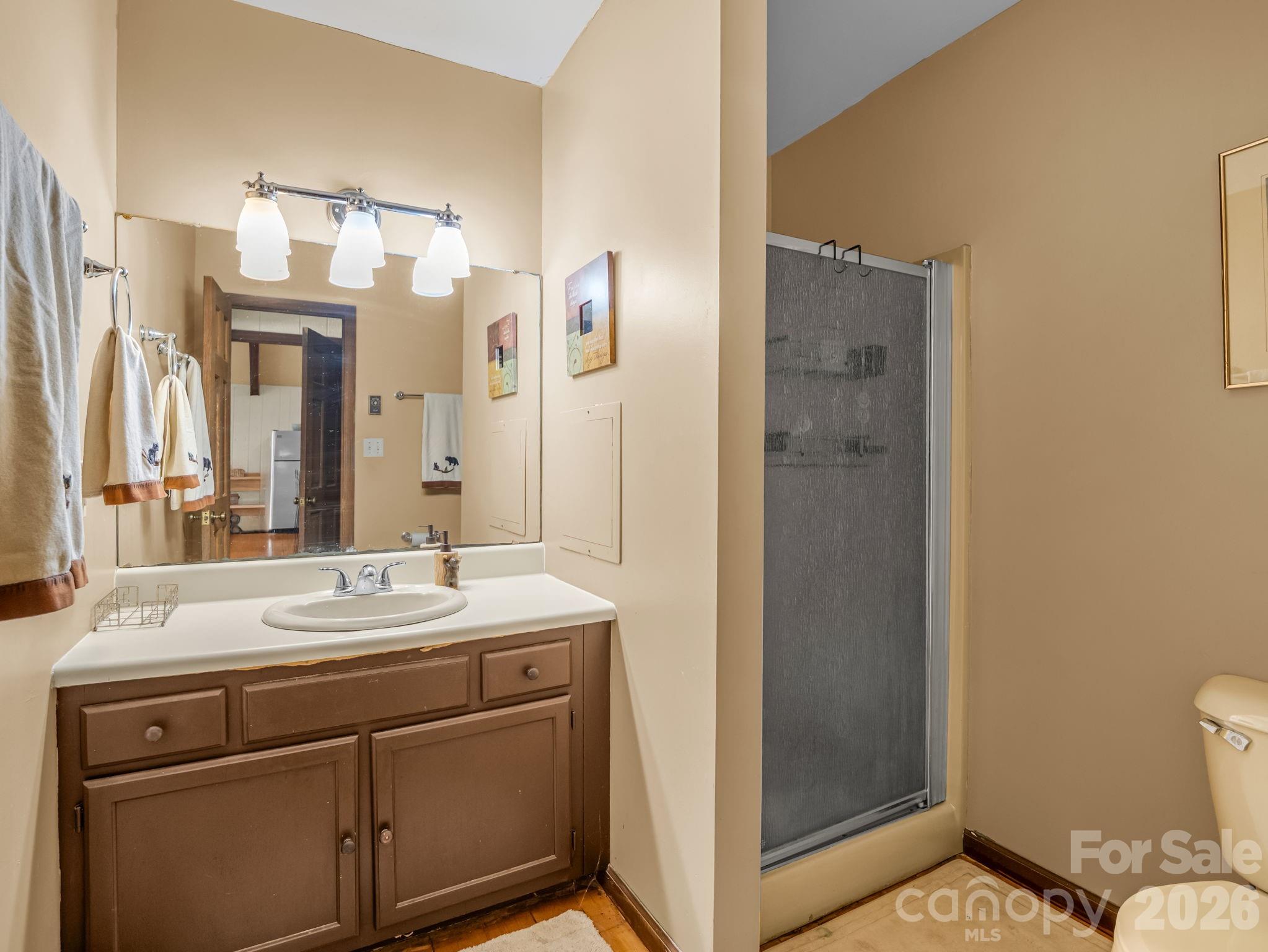 179 Sarvis Lane — Mars Hill