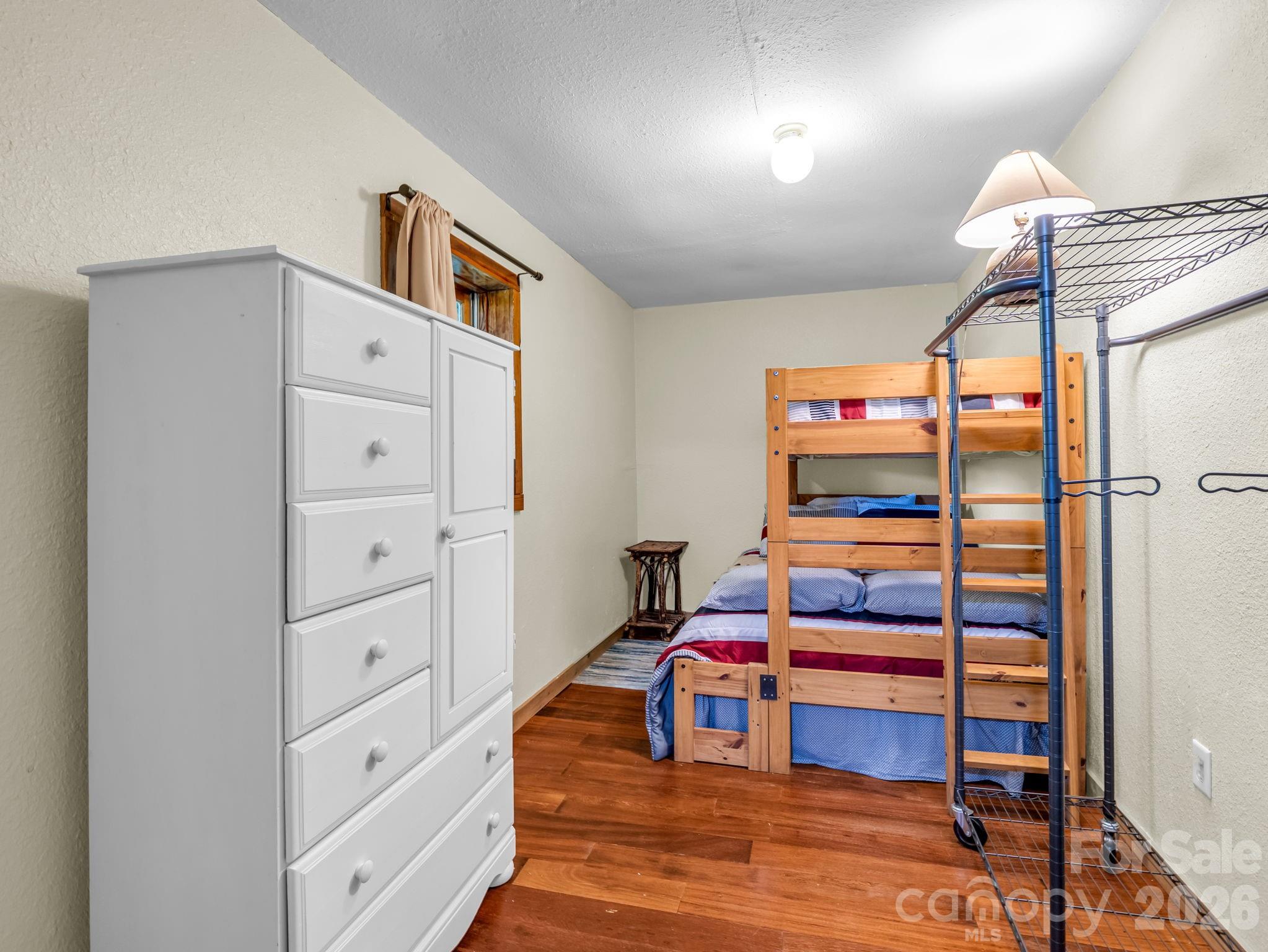 179 Sarvis Lane — Mars Hill
