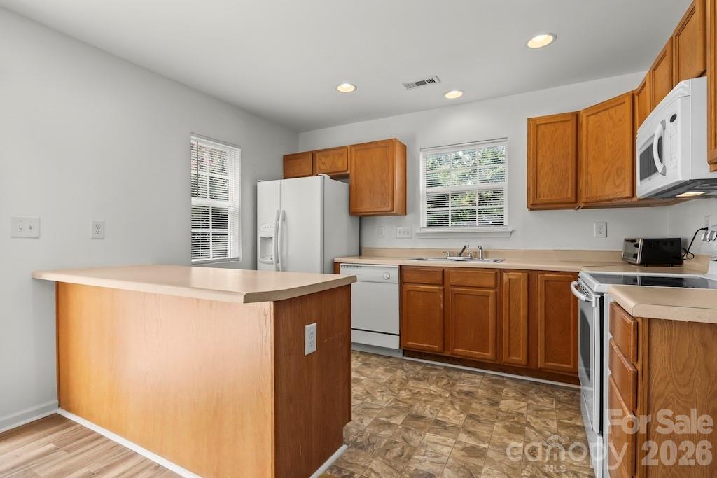 14327 Tranters Creek Lane — Charlotte