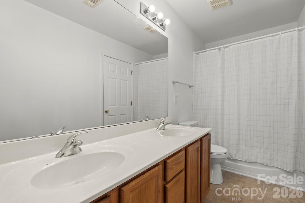 14327 Tranters Creek Lane — Charlotte