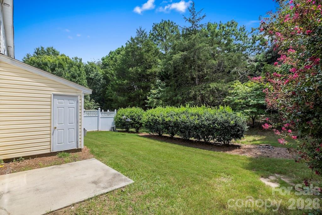 14327 Tranters Creek Lane — Charlotte