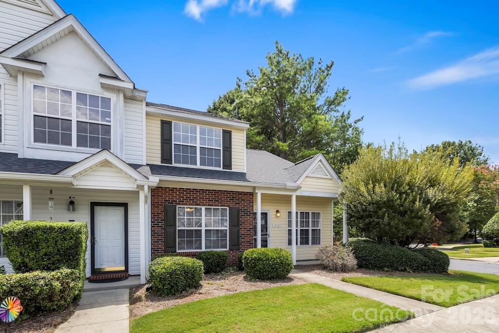 14327 Tranters Creek Lane — Charlotte