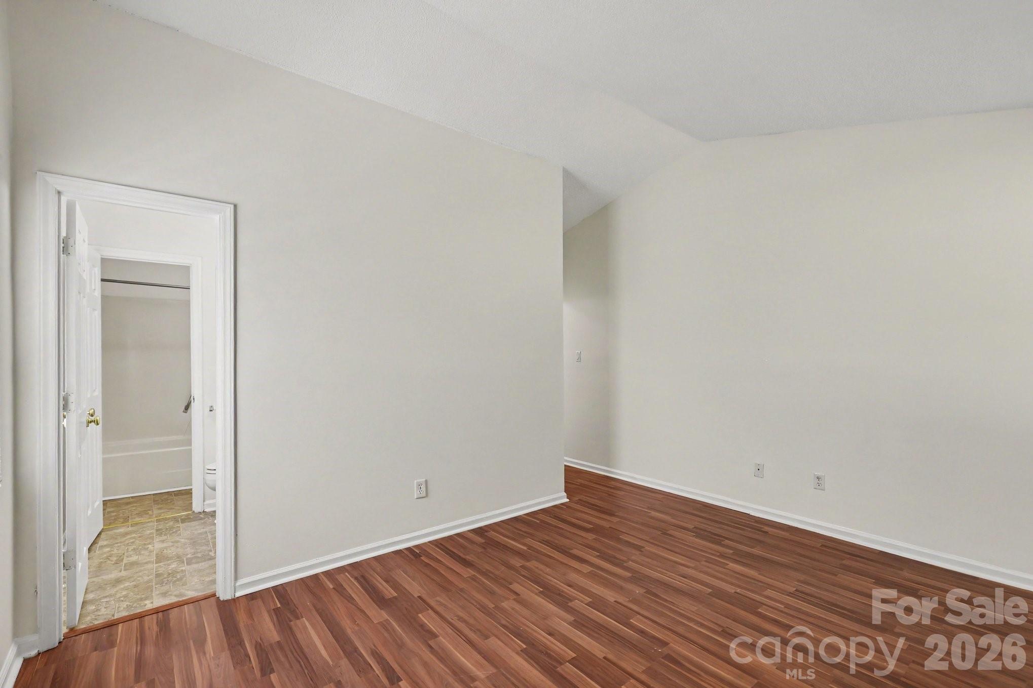 2208 Pinebrook Circle — Charlotte