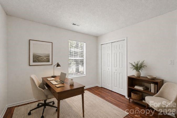 2208 Pinebrook Circle — Charlotte