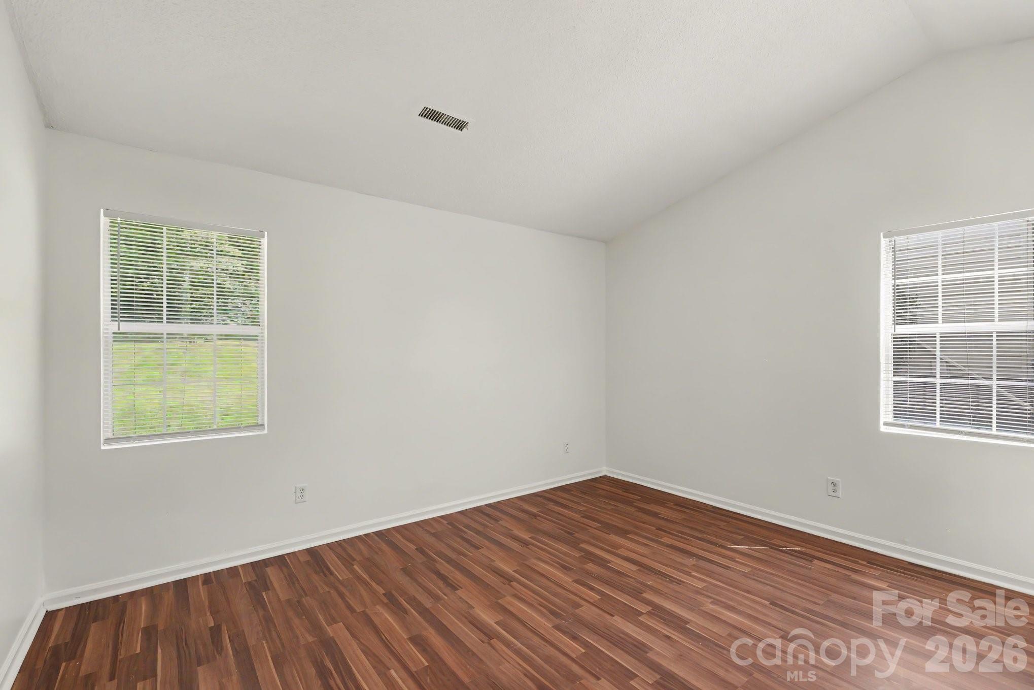 2208 Pinebrook Circle — Charlotte