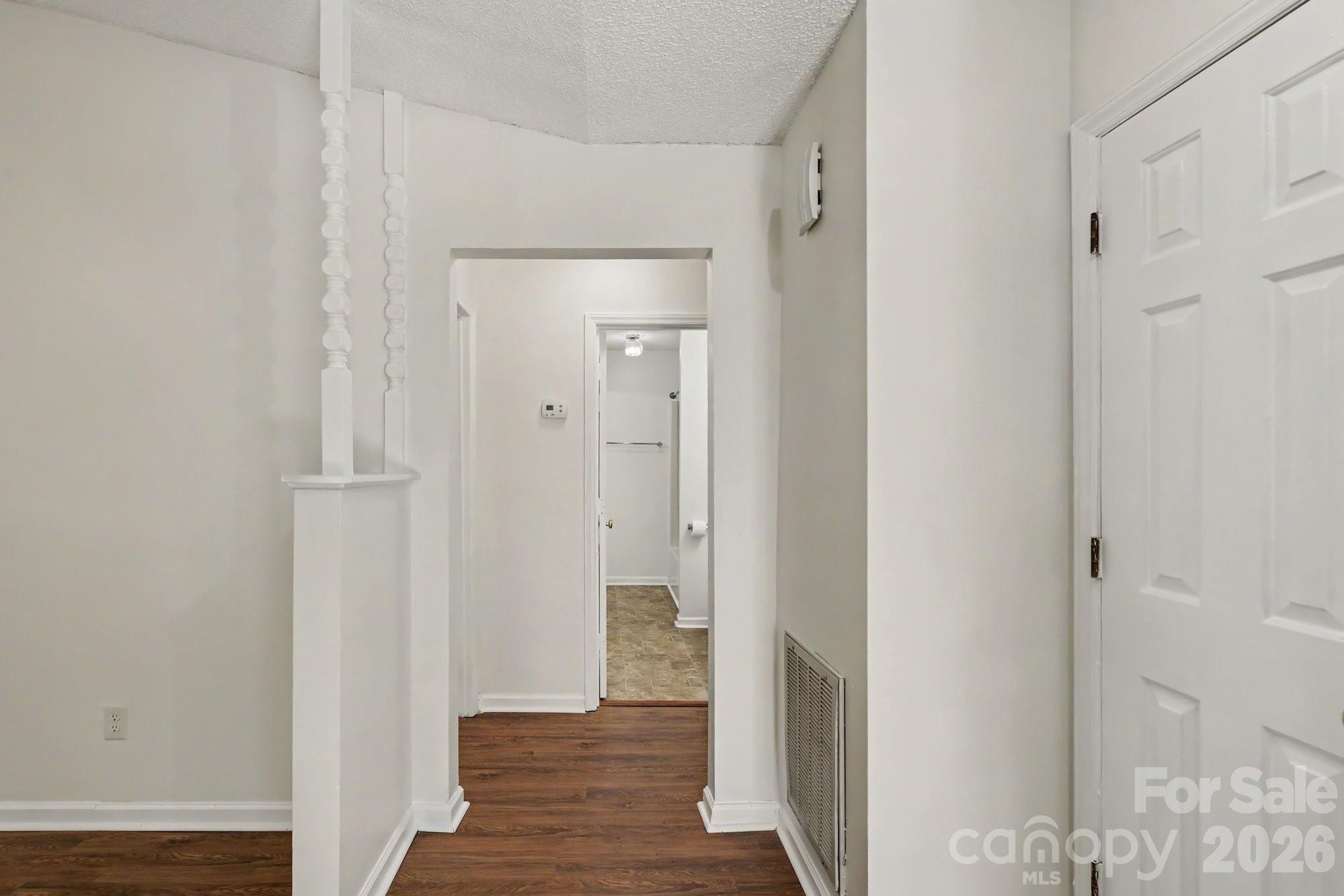 2208 Pinebrook Circle — Charlotte