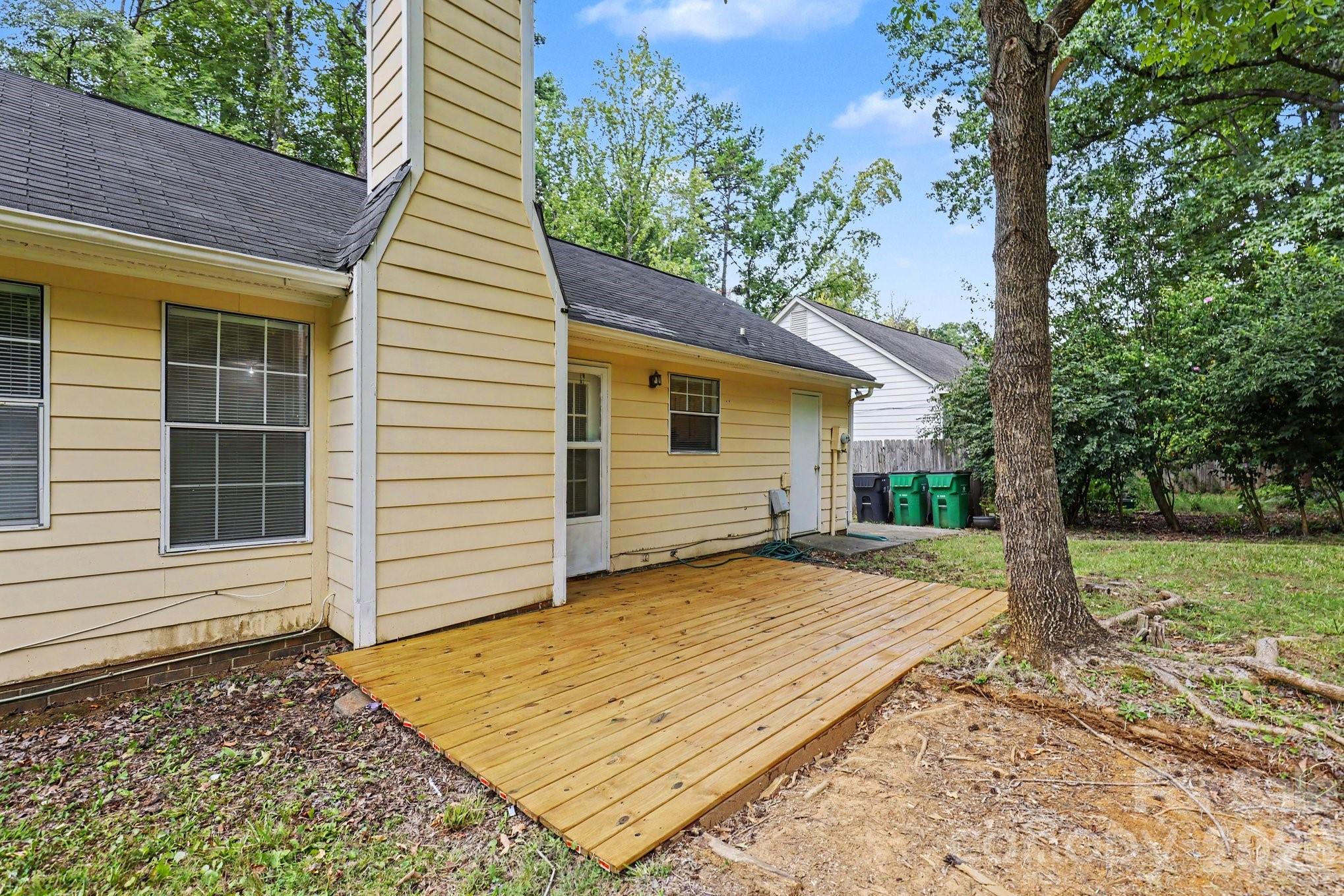 2208 Pinebrook Circle — Charlotte