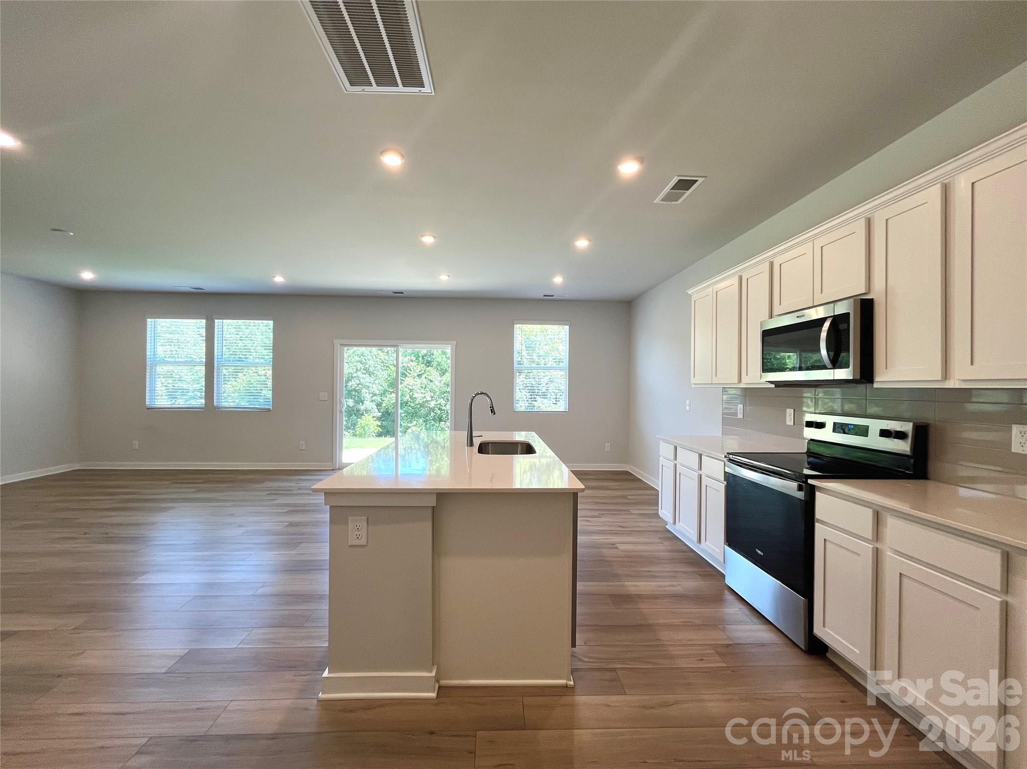 307 Bezelle Avenue — York