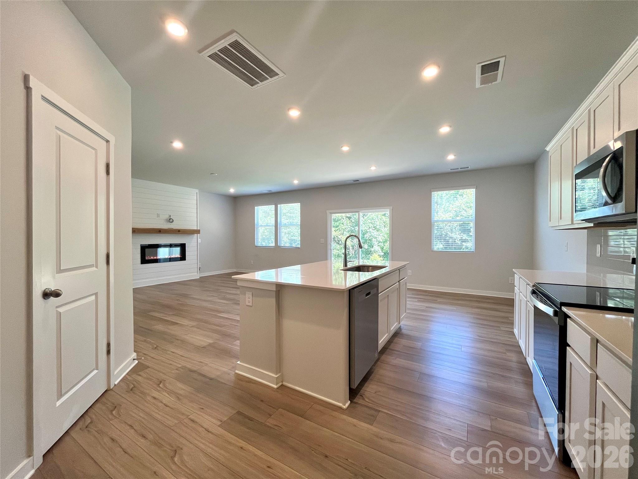 307 Bezelle Avenue — York