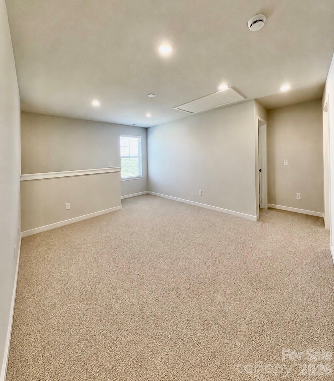 307 Bezelle Avenue — York