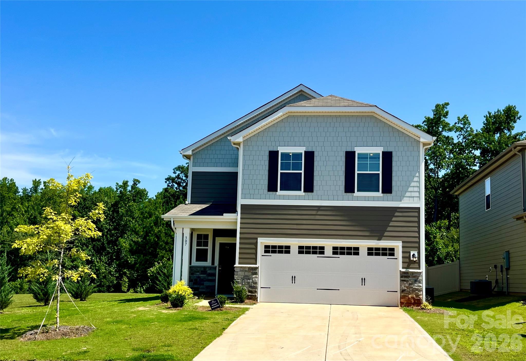 307 Bezelle Avenue — York