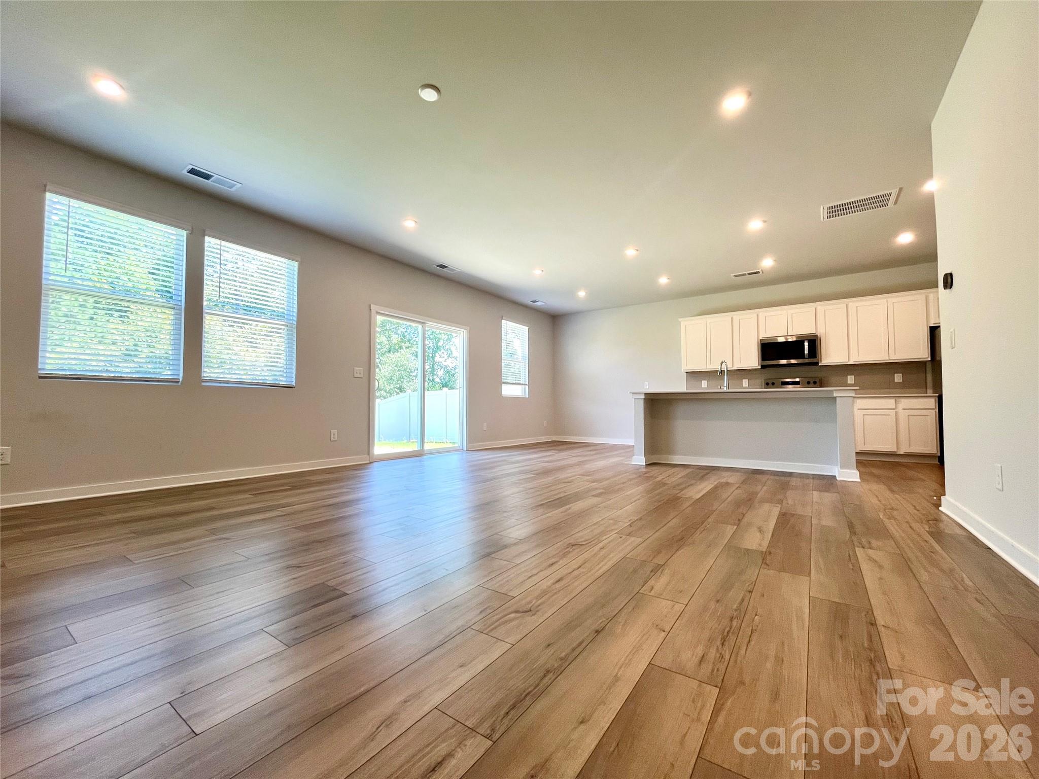 307 Bezelle Avenue — York