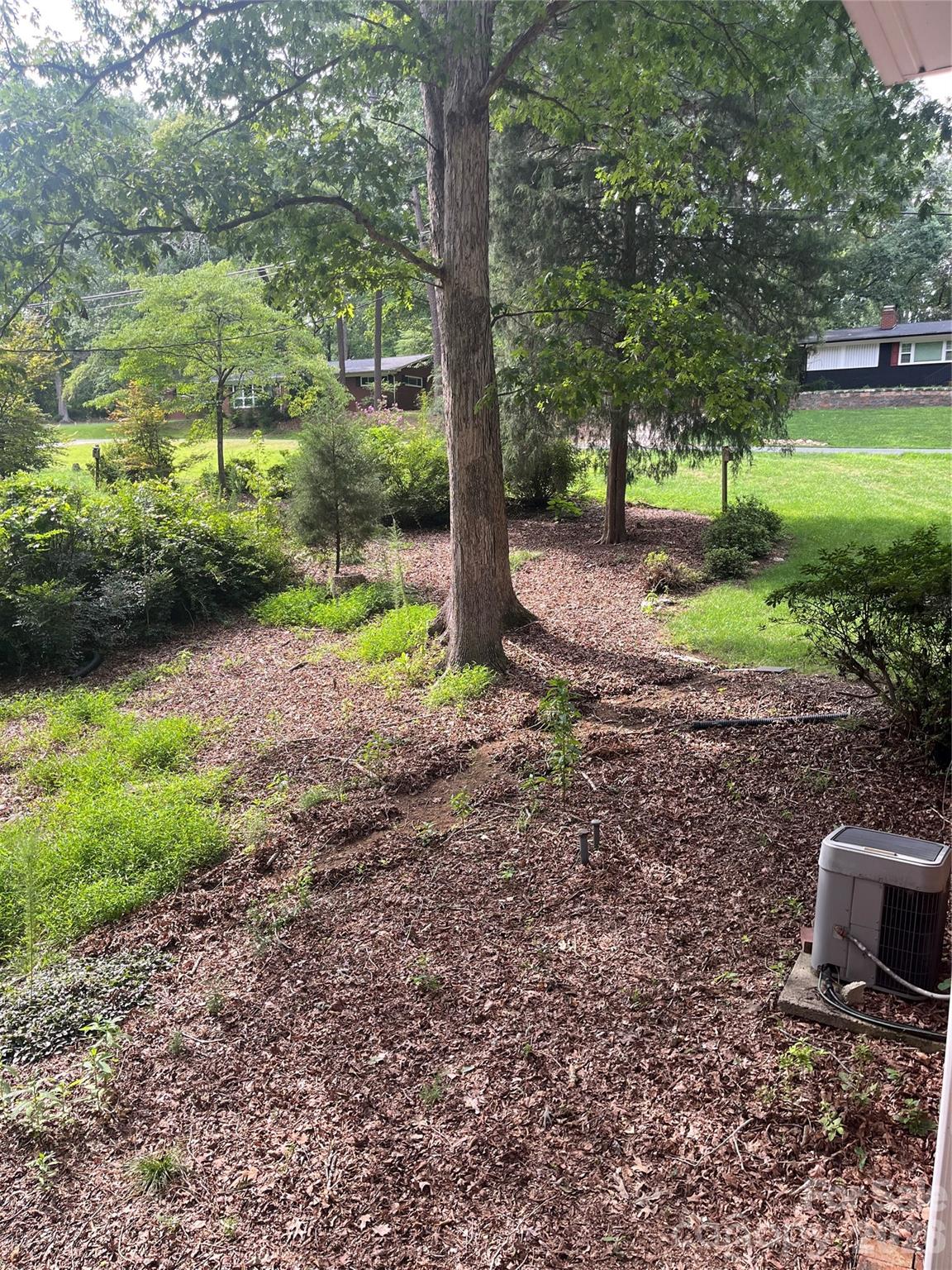 511 Crestview Drive — Albemarle