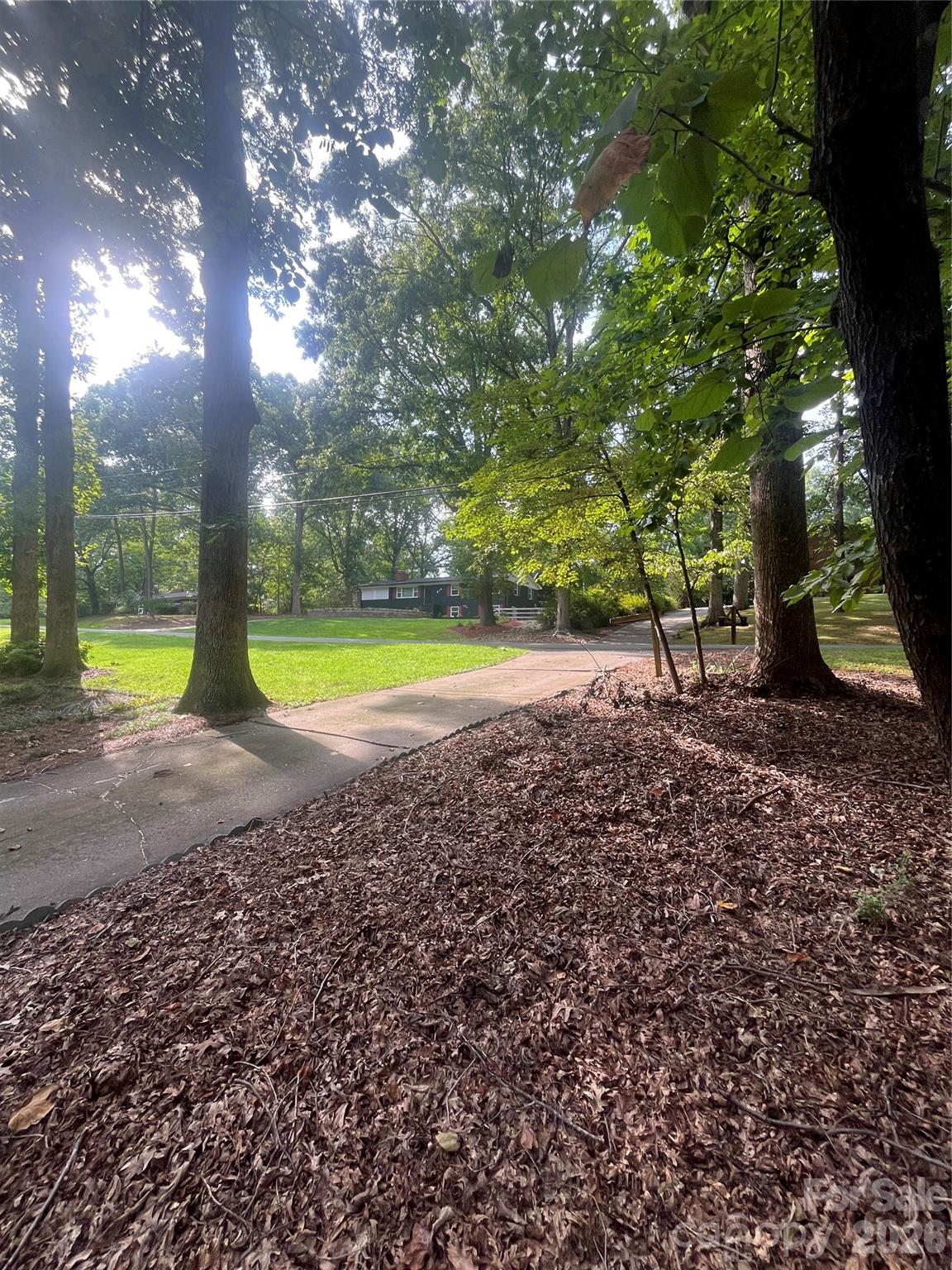 511 Crestview Drive — Albemarle